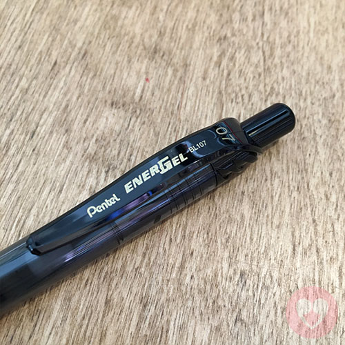 Στυλό Pentel EnergelX με μελάνι τζελ και κουμπί