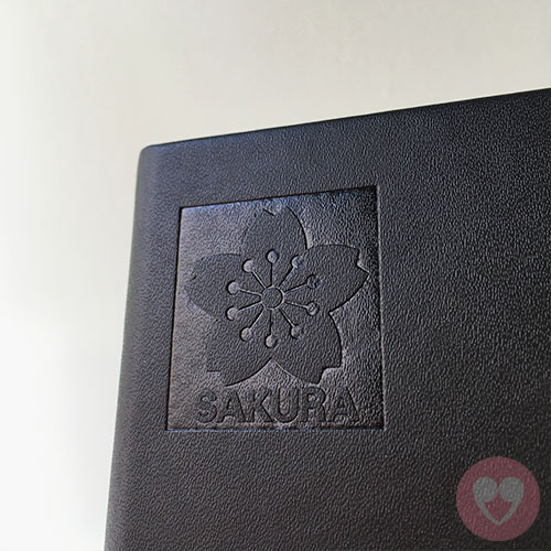 Τετράδιο sakura με μαύρα φύλλα 12x12